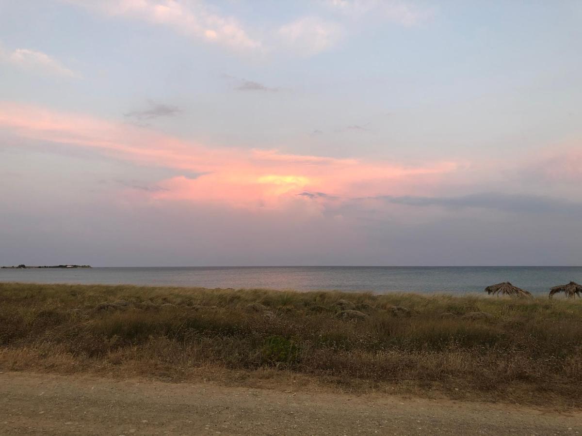 Thealassa Kalliopi Bagian luar foto